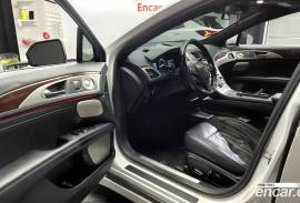 Lincoln, MKZ