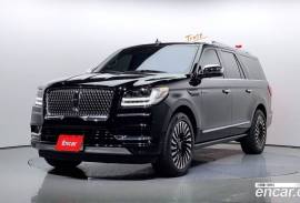 Lincoln, Navigator