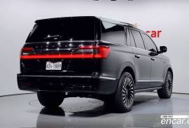 Lincoln, Navigator