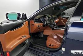 Maserati, Quattroporte