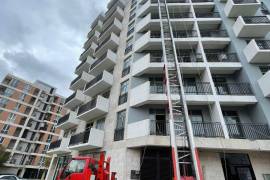 ავეჯისა და სამშენებლო მასალების  ამწე ლიფტი (სპეც ამტანი)