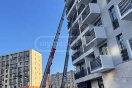 ავეჯისა და სამშენებლო მასალების  ამწე ლიფტი (სპეც ამტანი)