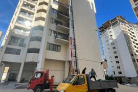 ავეჯისა და სამშენებლო მასალების  ამწე ლიფტი (სპეც ამტანი)