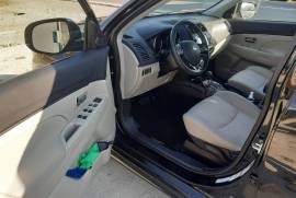 Mitsubishi, Outlander