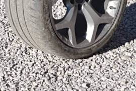 BMW , Autoparts, Wheels & Tires, Tires