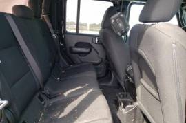 Jeep, Gladiator Sport