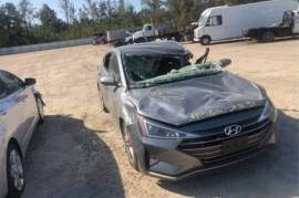 ავტონაწილები, დაშლილი ავტომობილები, HYUNDAI 