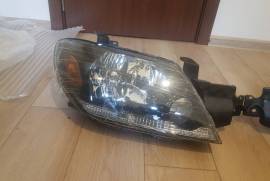 Автозапчасти, Фары и лампочки, Фары, MITSUBISHI 