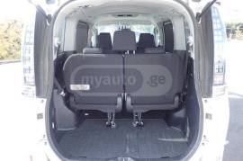 Toyota, Voxy