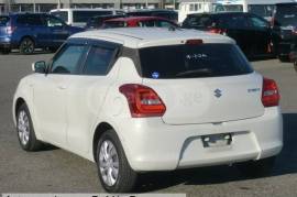 Suzuki , Swift