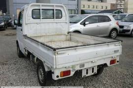 Suzuki , Carry