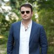 Миниатюра дилера